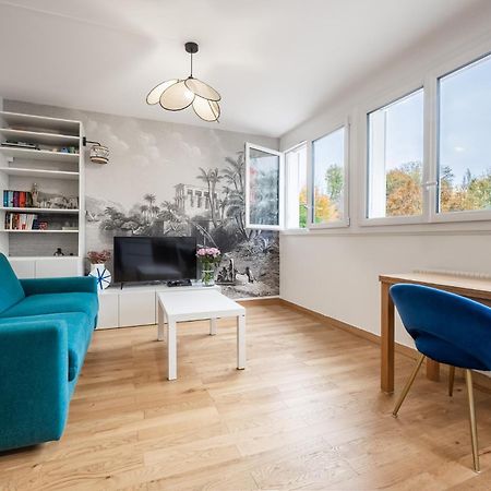 Charming Parisian Home Away From Home In The Heart Of Paris Luaran gambar