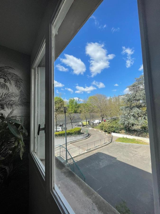 Charming Parisian Home Away From Home In The Heart Of Paris Luaran gambar
